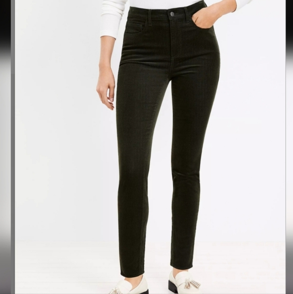LOFT Dark Gray Curvy Skinny Corduroy Pants - Size 30/10P